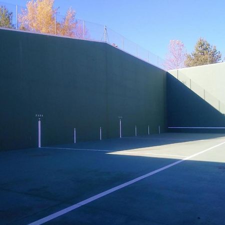 Las Margas. Golf. Bici. Esqui. Piscina. Sabiñánigo Buitenkant foto